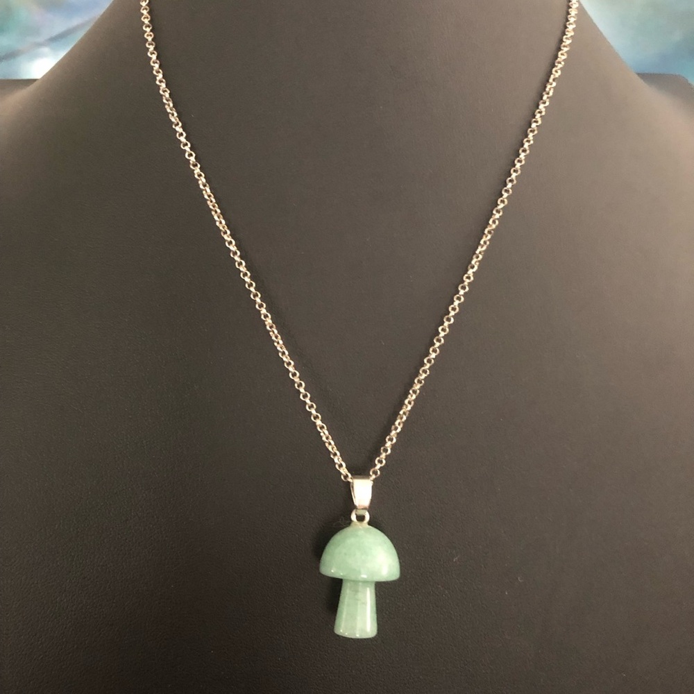 Aventurine Mushroom Necklace - Picture 5 of 6